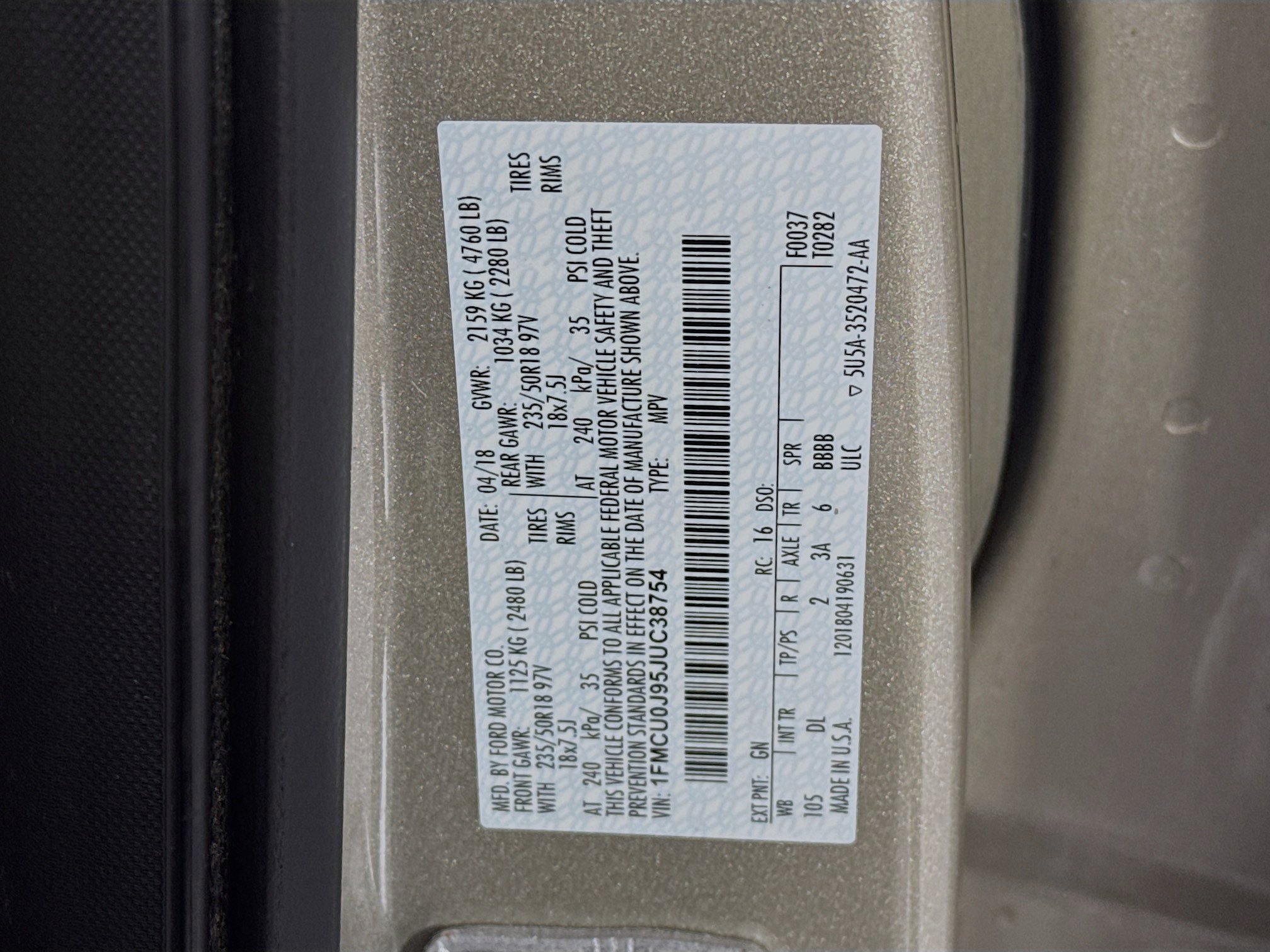 Used 2018 Ford Escape Titanium image 33