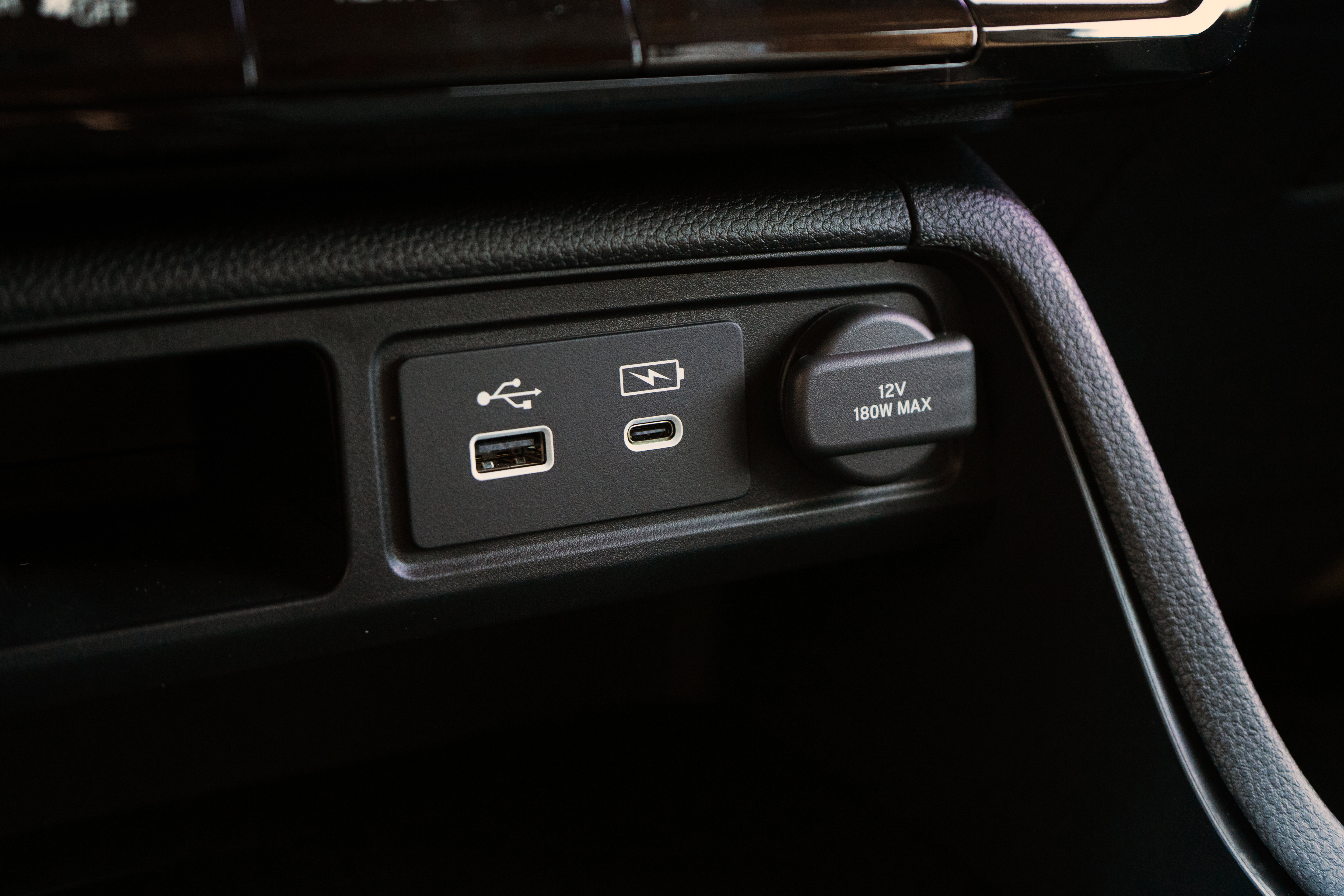 Used 2025 Honda Pilot Elite image 34