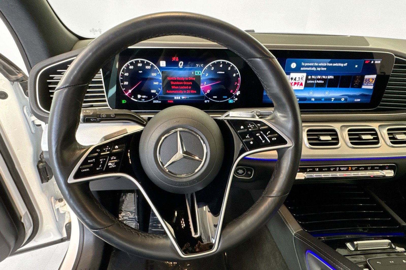 Used 2025 Mercedes-Benz GLE 350 4MATIC image 11