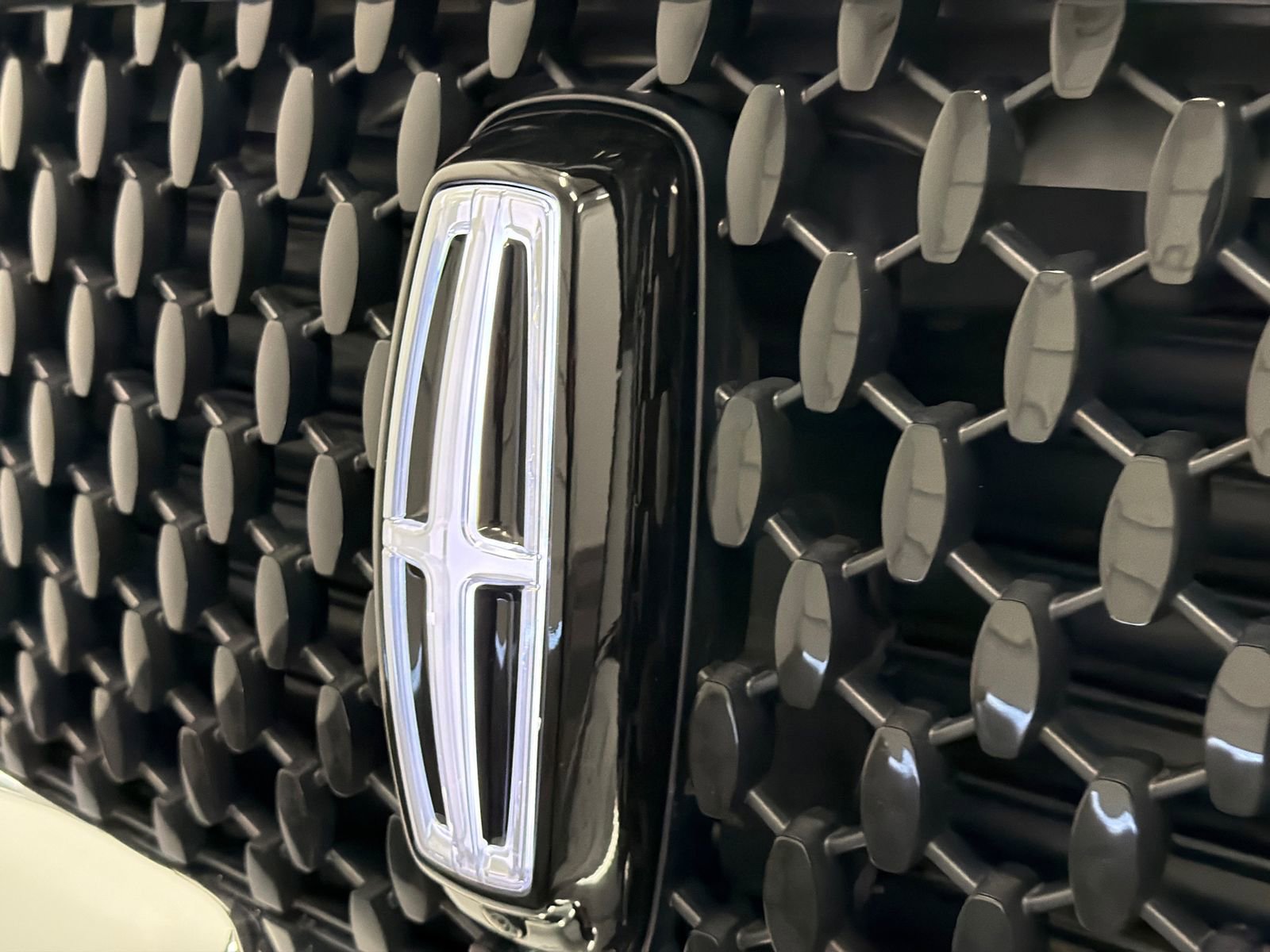 Certified 2024 Lincoln Navigator L Black Label AWD/4WD image 16