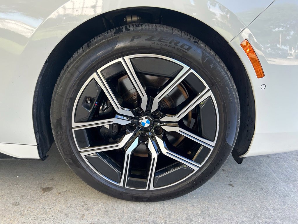Used 2026 BMW 740i RWD image 21