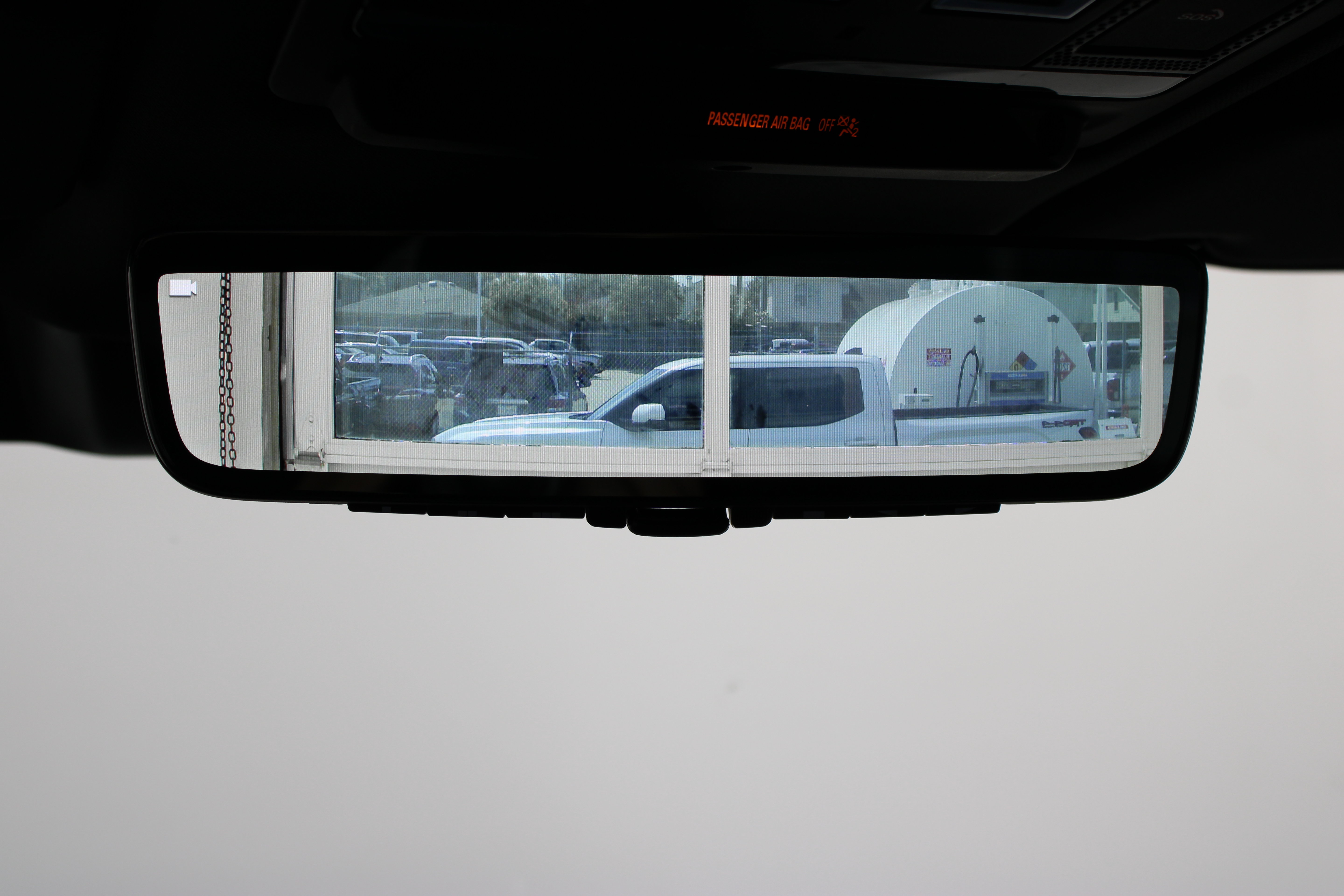 Used 2025 Land Rover Defender 130 Outbound AWD/4WD image 24