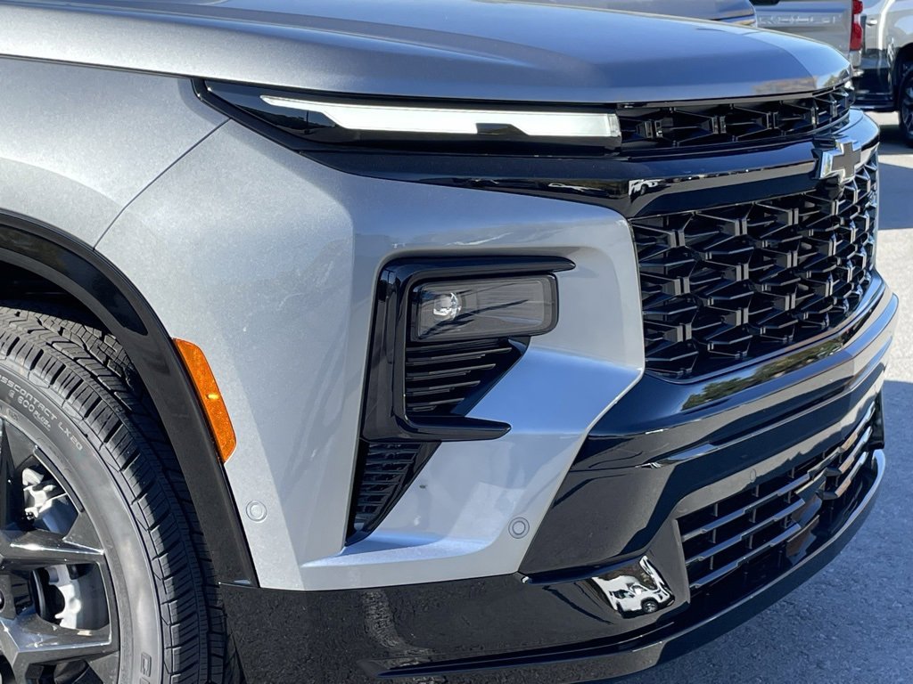 New 2026 Chevrolet Traverse RS image 9