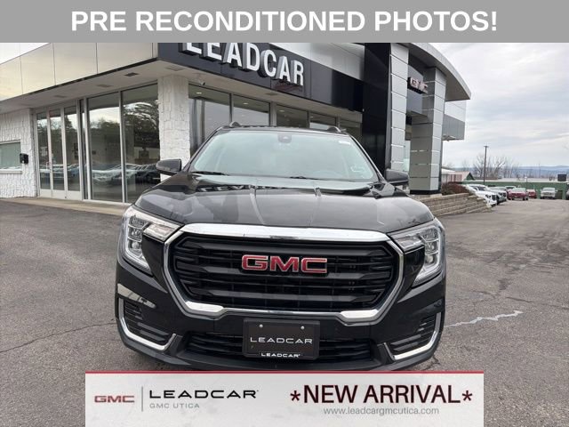 Used 2022 GMC Terrain SLE w/ Driver Convenience Package AWD/4WD image 8