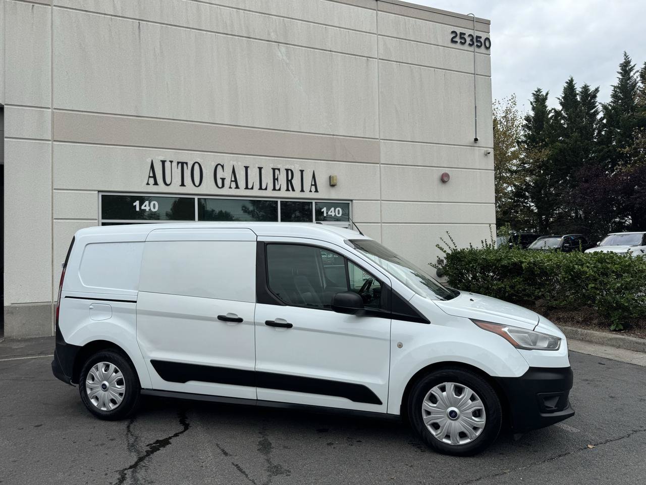 Used 2019 Ford Transit Connect XL FWD image 3