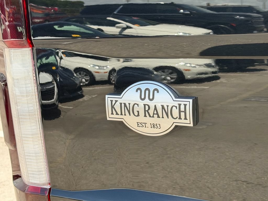 Used 2019 Ford F250 King Ranch w/ King Ranch Ultimate Package AWD/4WD image 18