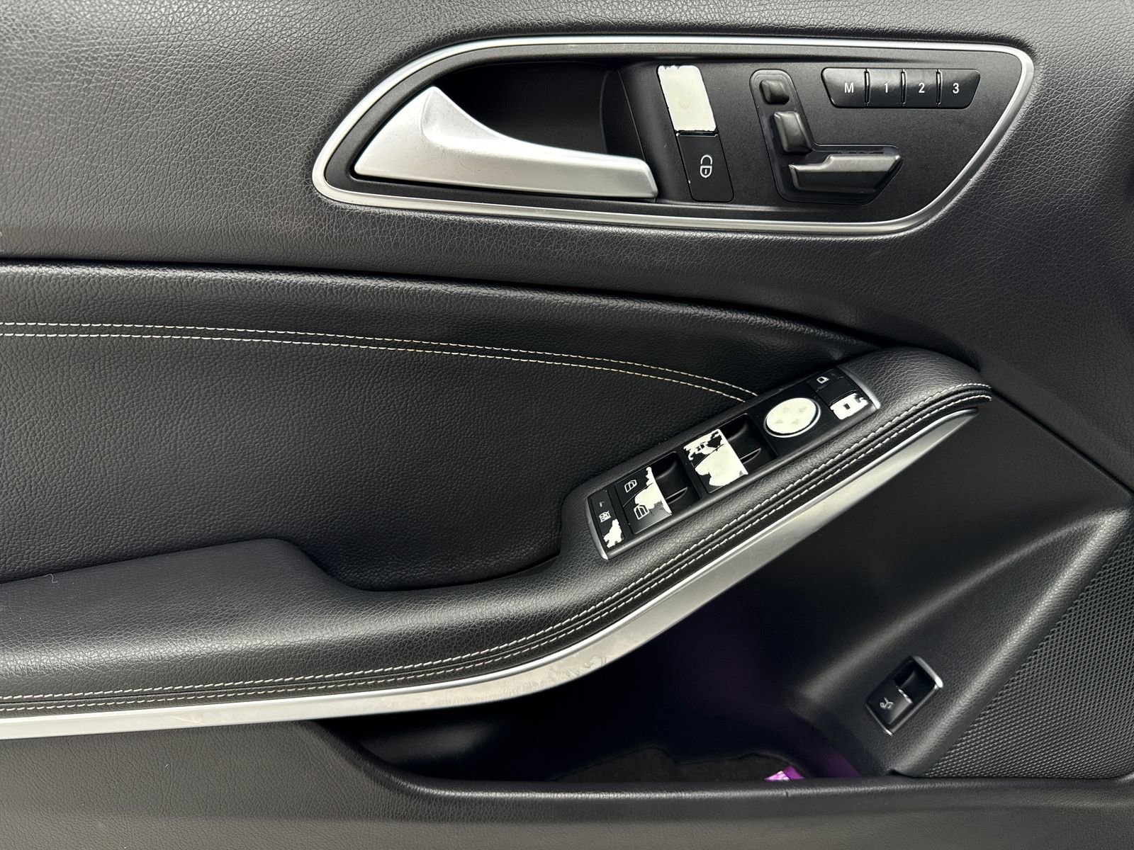 Used 2017 Mercedes-Benz GLA 250 image 34