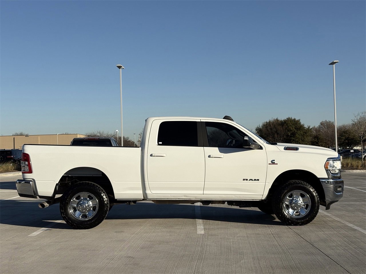 Used 2022 RAM 2500 Big Horn w/ Cold Weather Group image 3