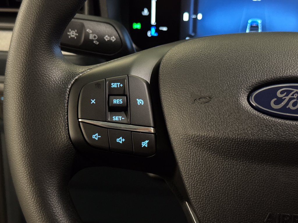 New 2026 Ford Maverick XLT FWD image 31