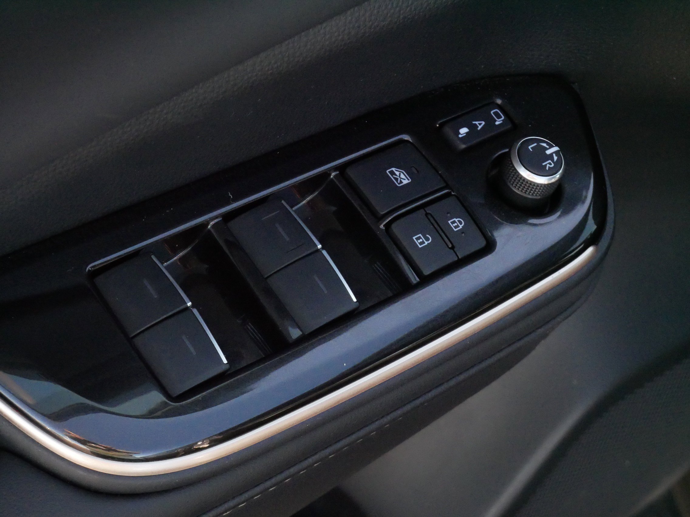 Certified 2024 Toyota Crown Limited w/ Advanced Technology Package image 19