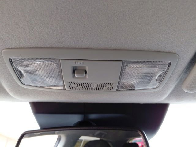 Used 2025 Mitsubishi Outlander Sport ES AWD/4WD image 19