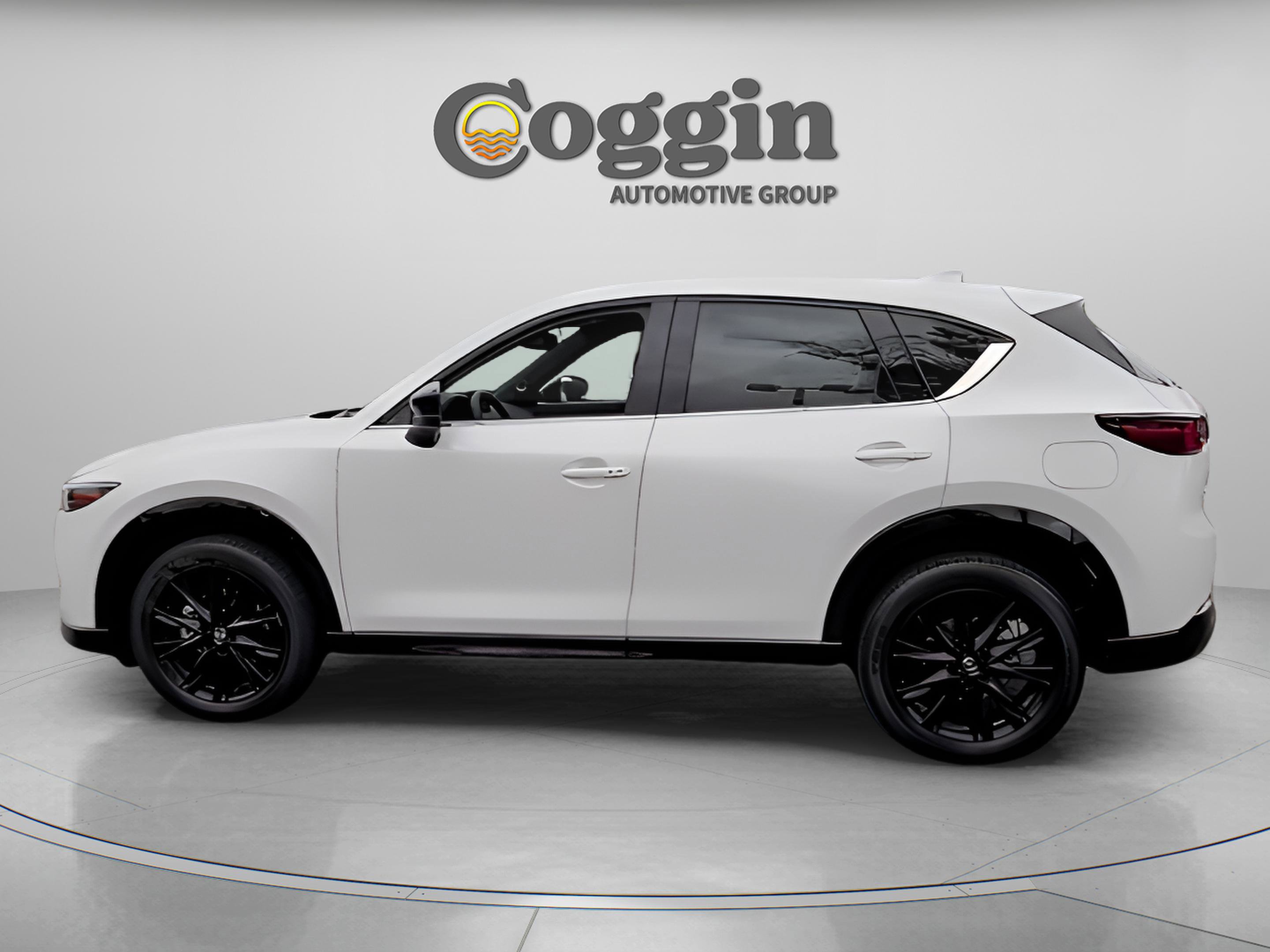 Used 2024 MAZDA CX-5 Carbon Edition image 5