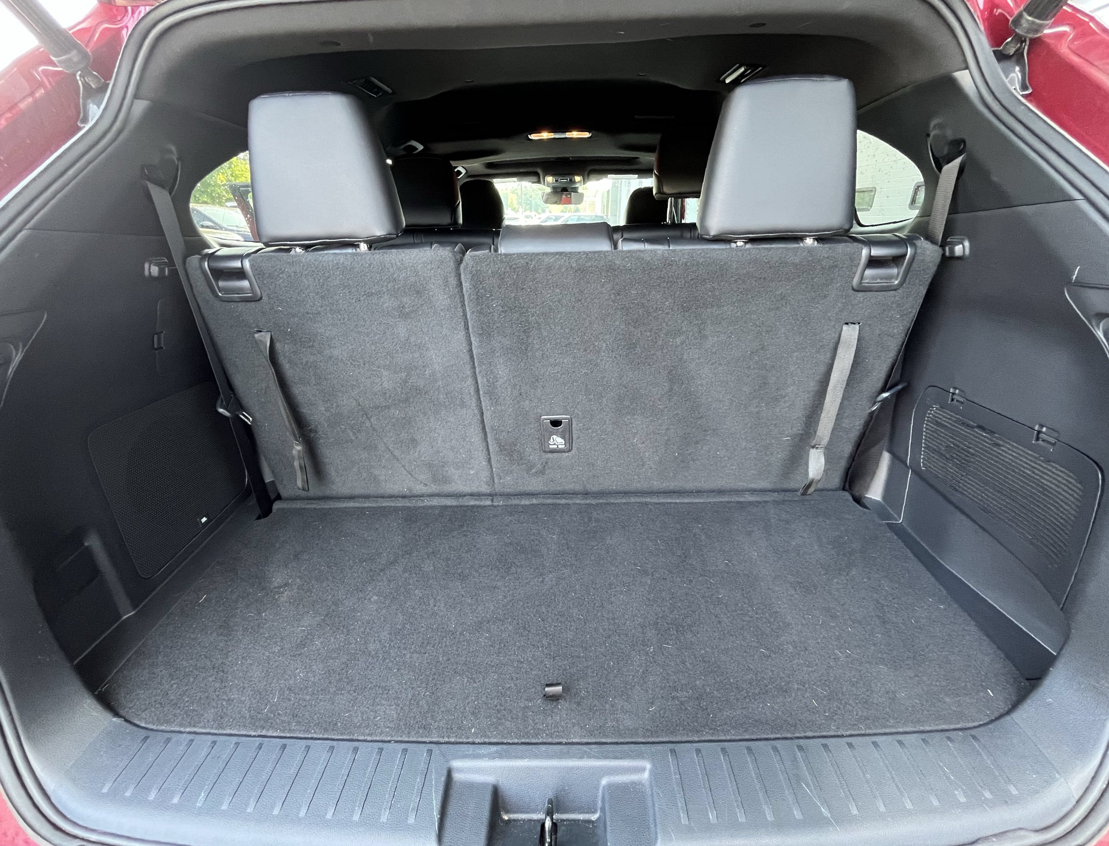 Used 2022 Toyota Highlander XSE FWD image 35