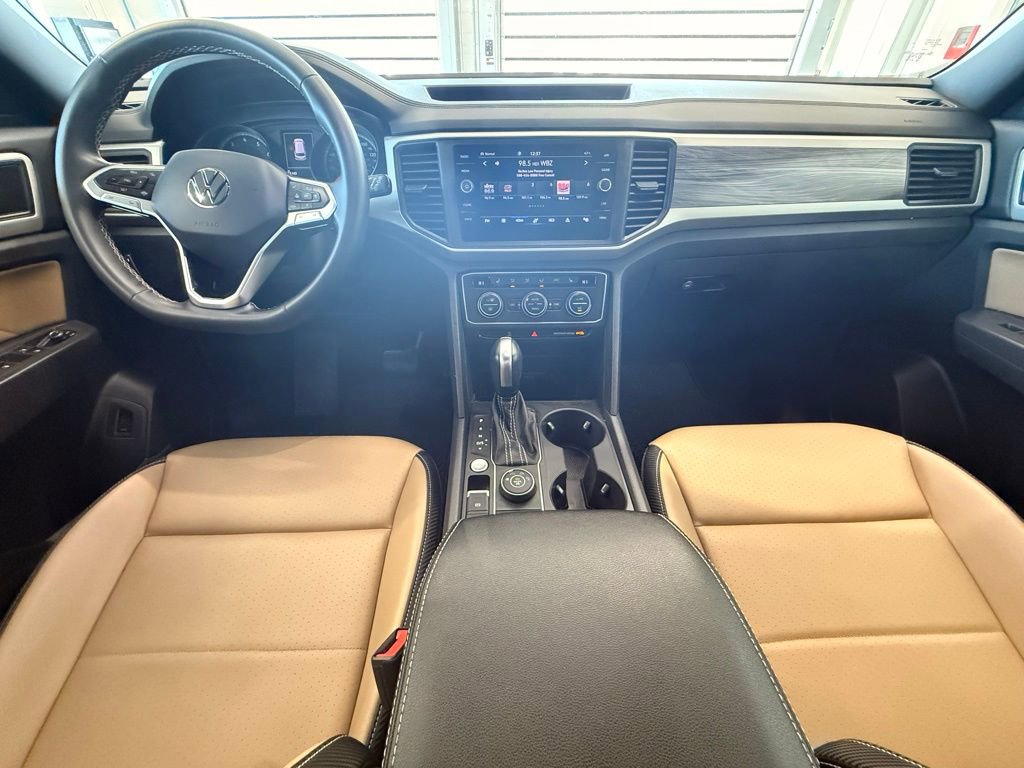 Used 2021 Volkswagen Atlas Cross Sport SE image 22