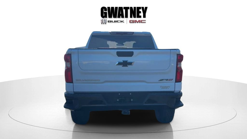 Used 2023 Chevrolet Silverado 1500 ZR2 image 6