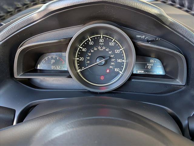 Used 2018 MAZDA MAZDA3 Touring FWD image 11