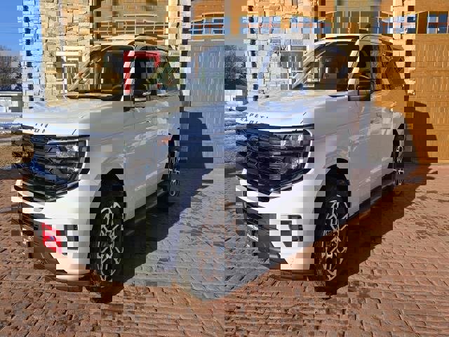 New 2026 Ford Expedition Active image 7