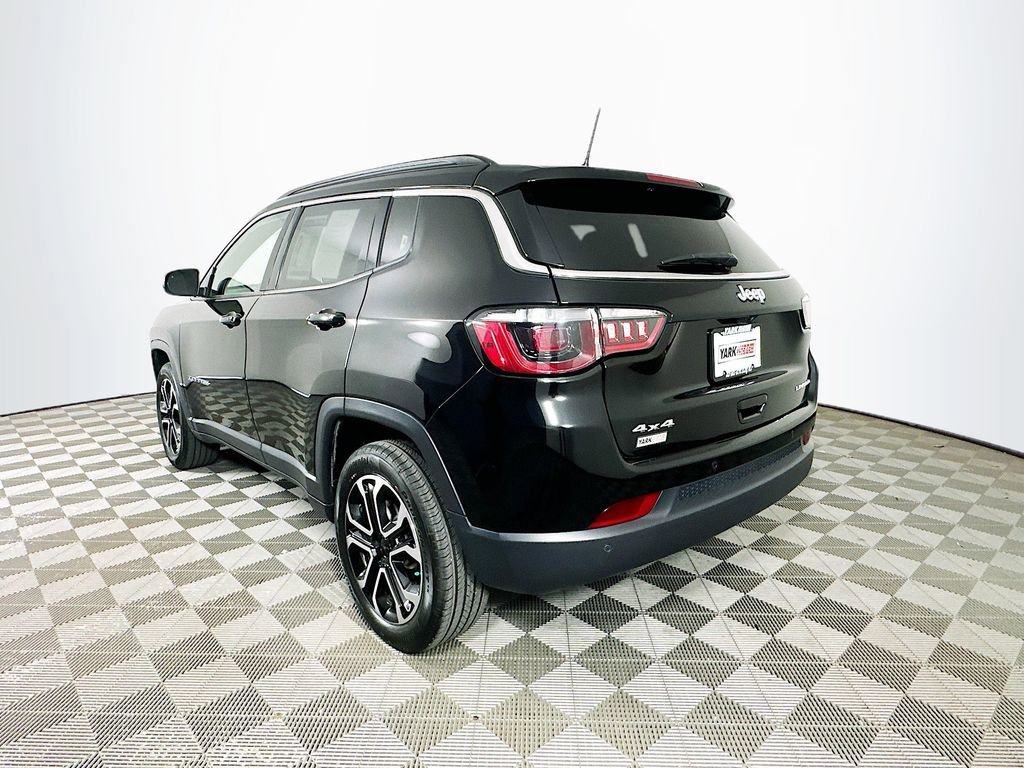 Used 2024 Jeep Compass Limited image 7
