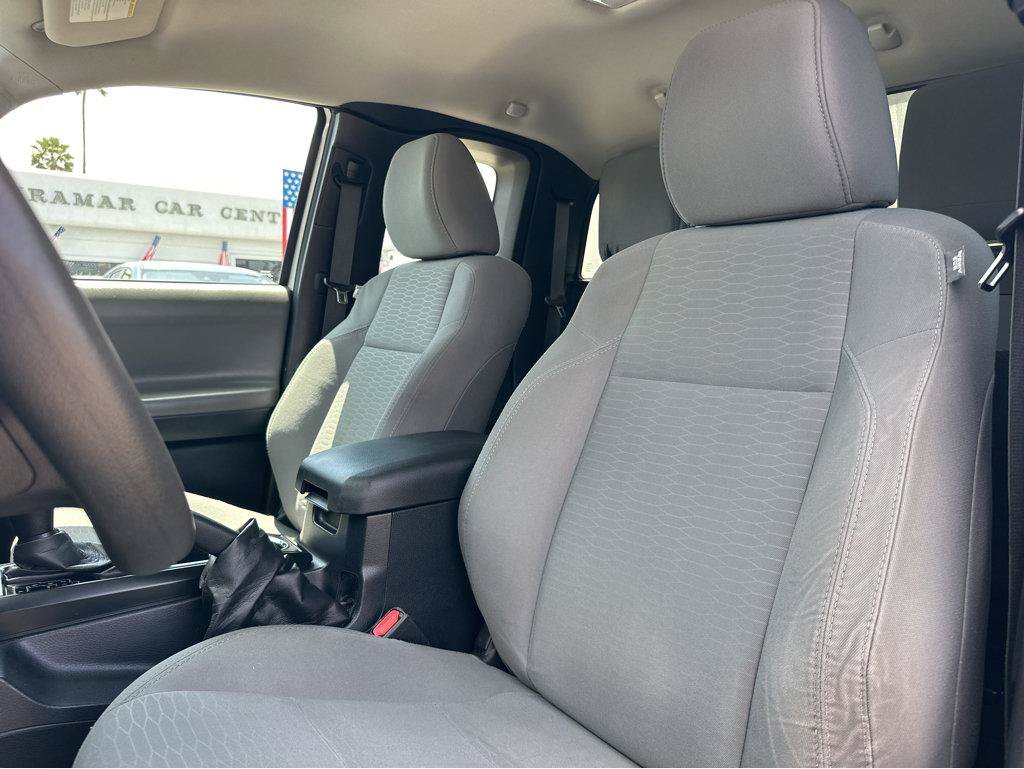 Used 2018 Toyota Tacoma SR RWD image 7