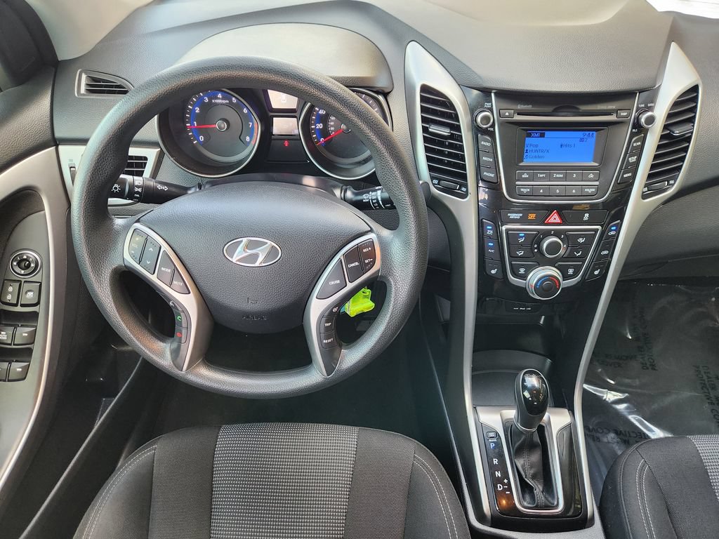 Used 2016 Hyundai Elantra GT FWD image 27