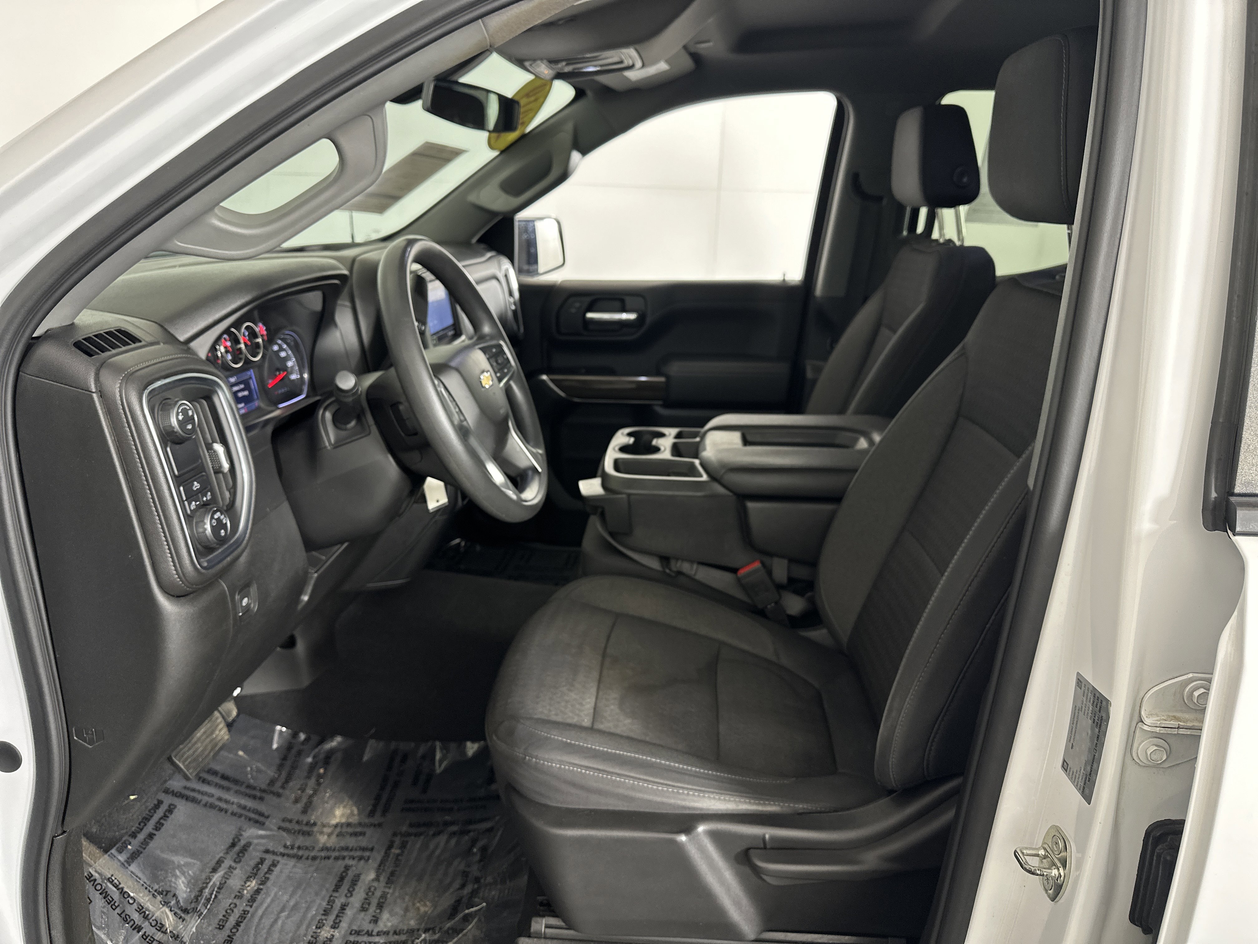 Used 2019 Chevrolet Silverado 1500 LT w/ Bed Protection Package image 6