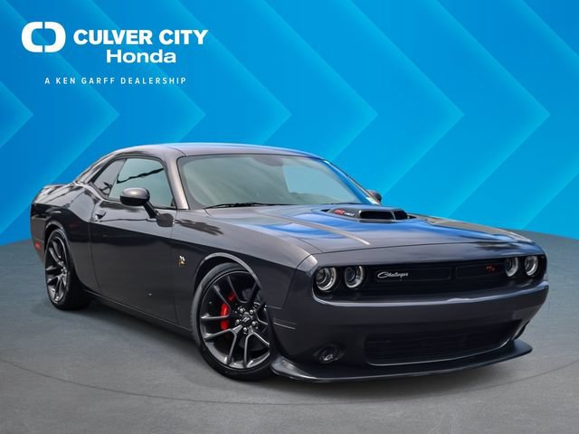 Used 2022 Dodge Challenger R/T Scat Pack w/ Shaker Package RWD image 1
