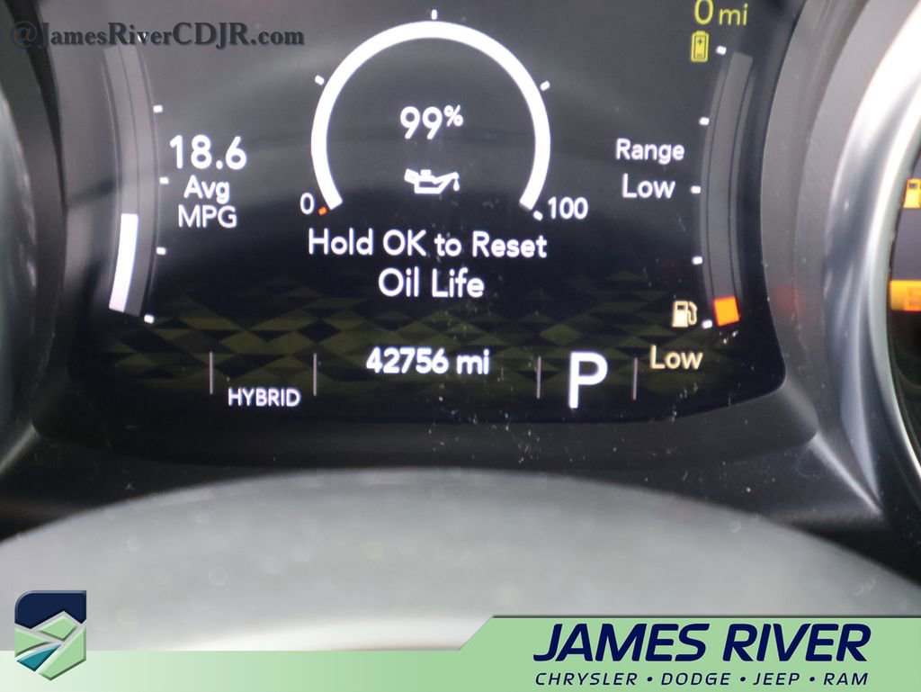 Used 2023 Jeep Wrangler Unlimited Rubicon 4xe w/ Cold Weather Group AWD/4WD image 29