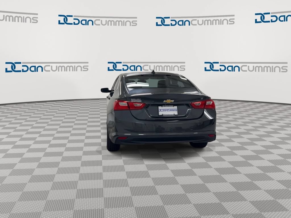 Used 2016 Chevrolet Malibu LT FWD image 7