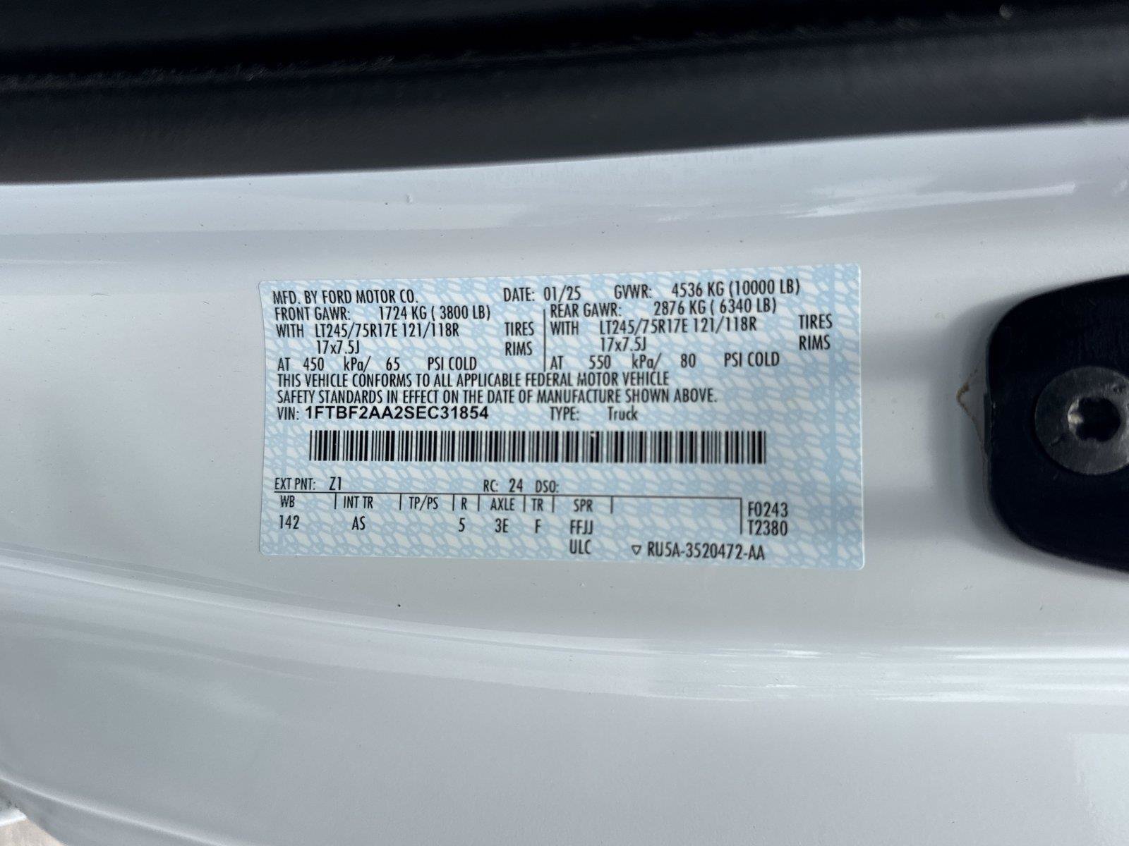 Used 2025 Ford F250 XL RWD image 21