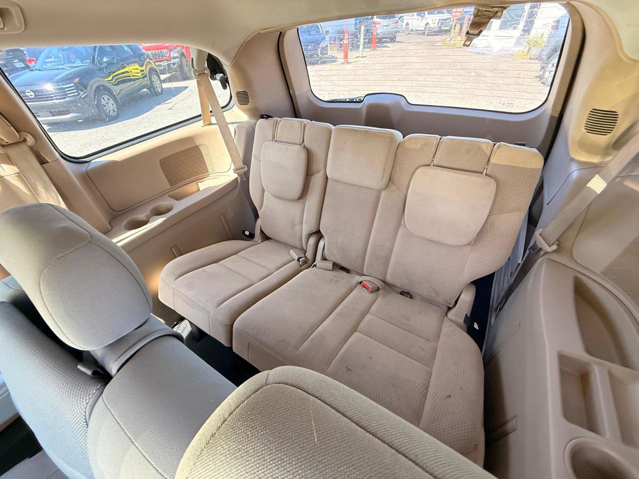 Used 2016 Dodge Grand Caravan American Value Package image 9