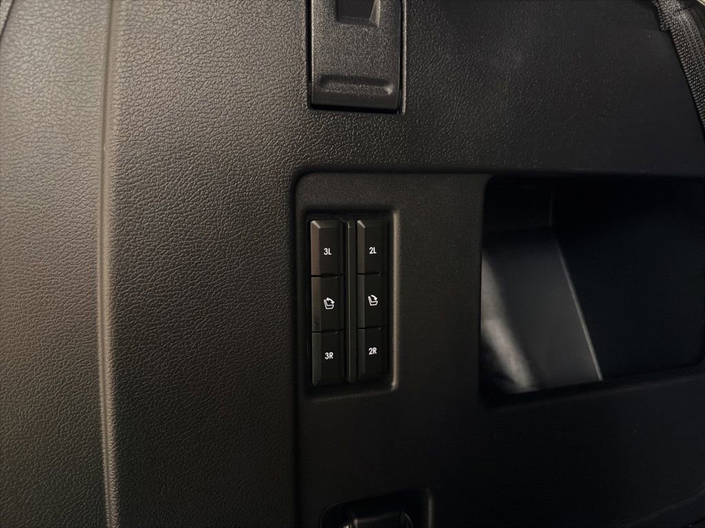 Certified 2023 Lincoln Navigator Reserve AWD/4WD image 39