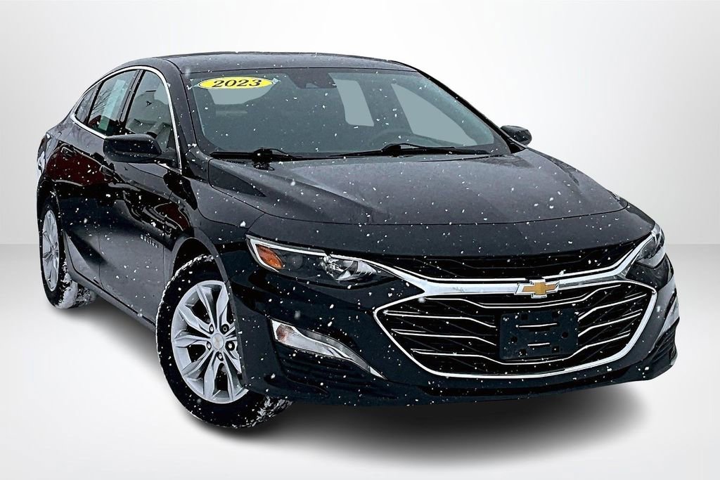 Used 2023 Chevrolet Malibu LT image 3