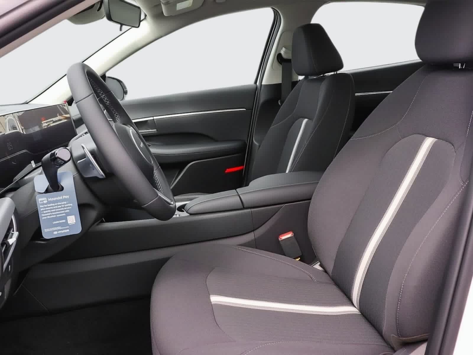 New 2026 Hyundai Sonata SEL FWD image 25