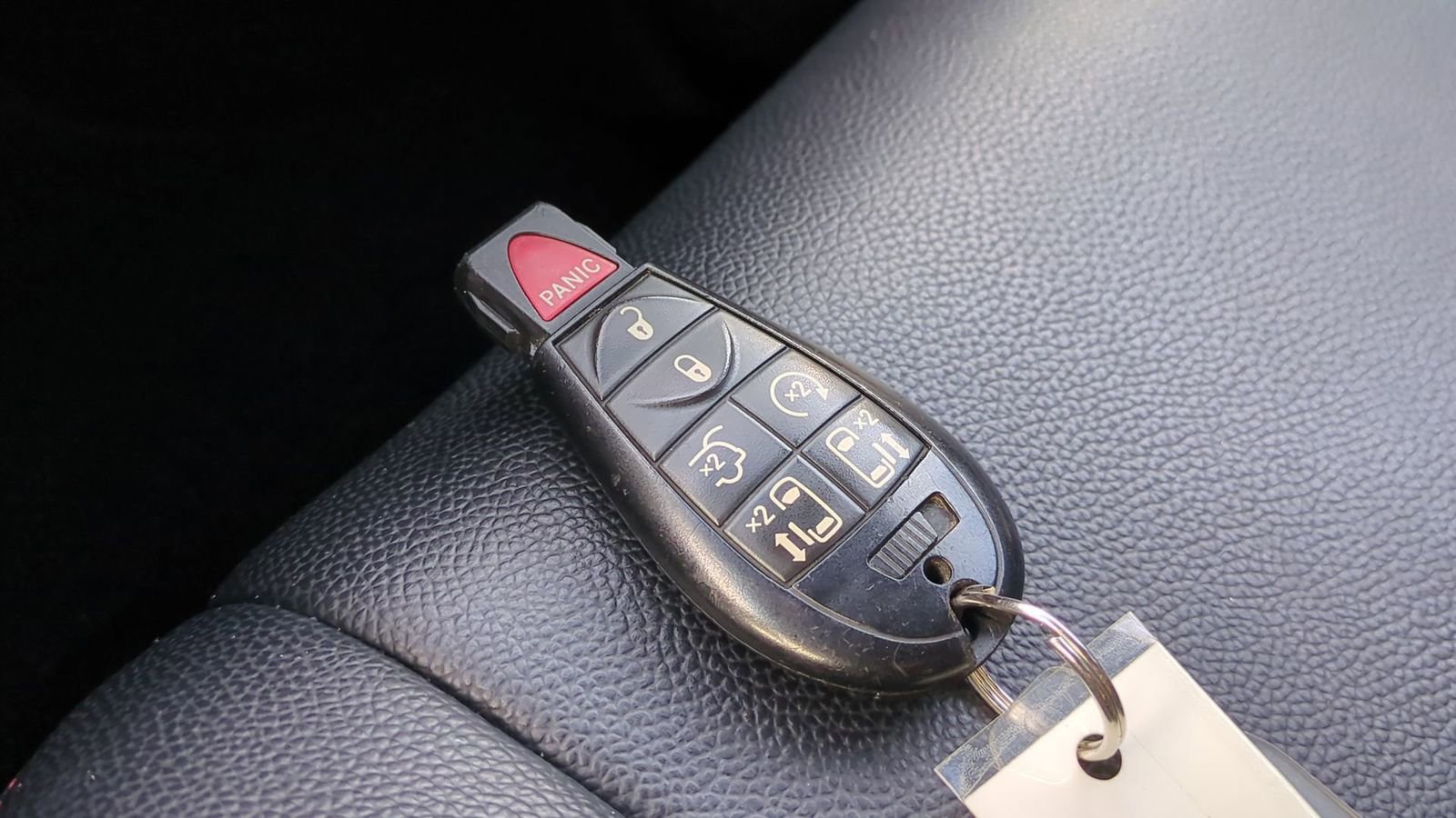 Used 2013 Dodge Grand Caravan R/T w/ Trailer Tow Group image 41