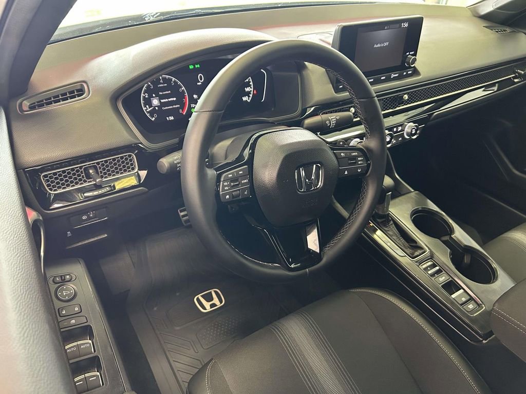 Used 2025 Honda Civic Sport image 14