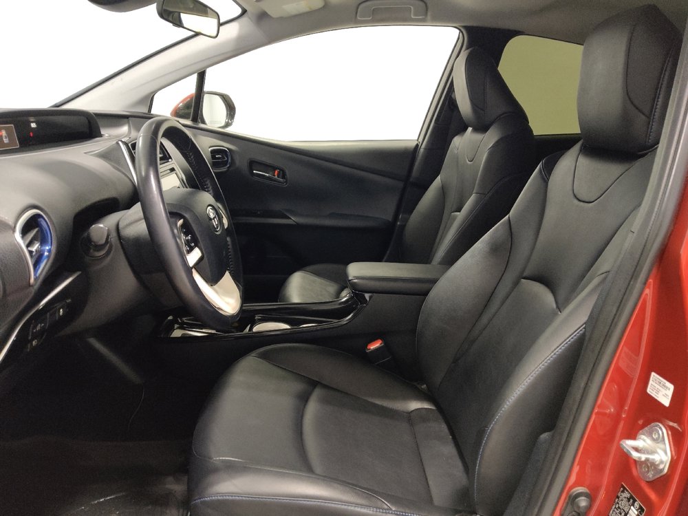 Used 2016 Toyota Prius Three Touring image 17