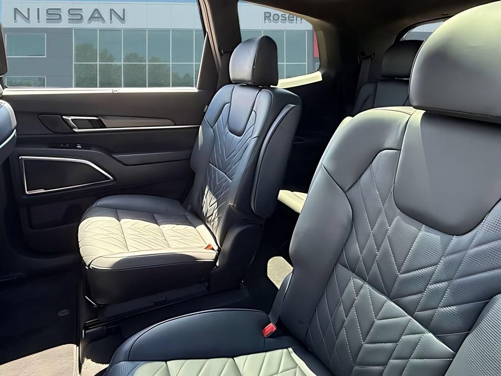 Used 2025 Kia Telluride SX Prestige X-Line AWD/4WD image 26