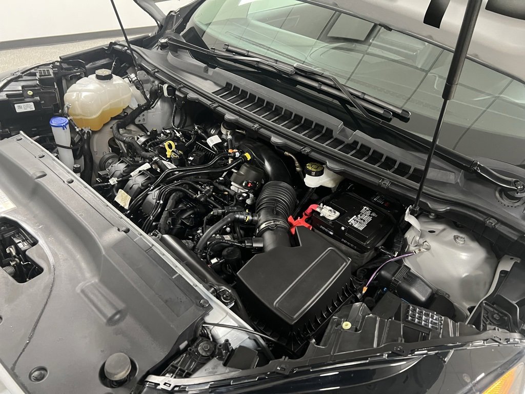 Used 2024 Ford Edge SEL image 69