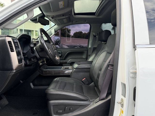 Used 2016 GMC Sierra 3500 Denali w/ Duramax Plus Package AWD/4WD image 10