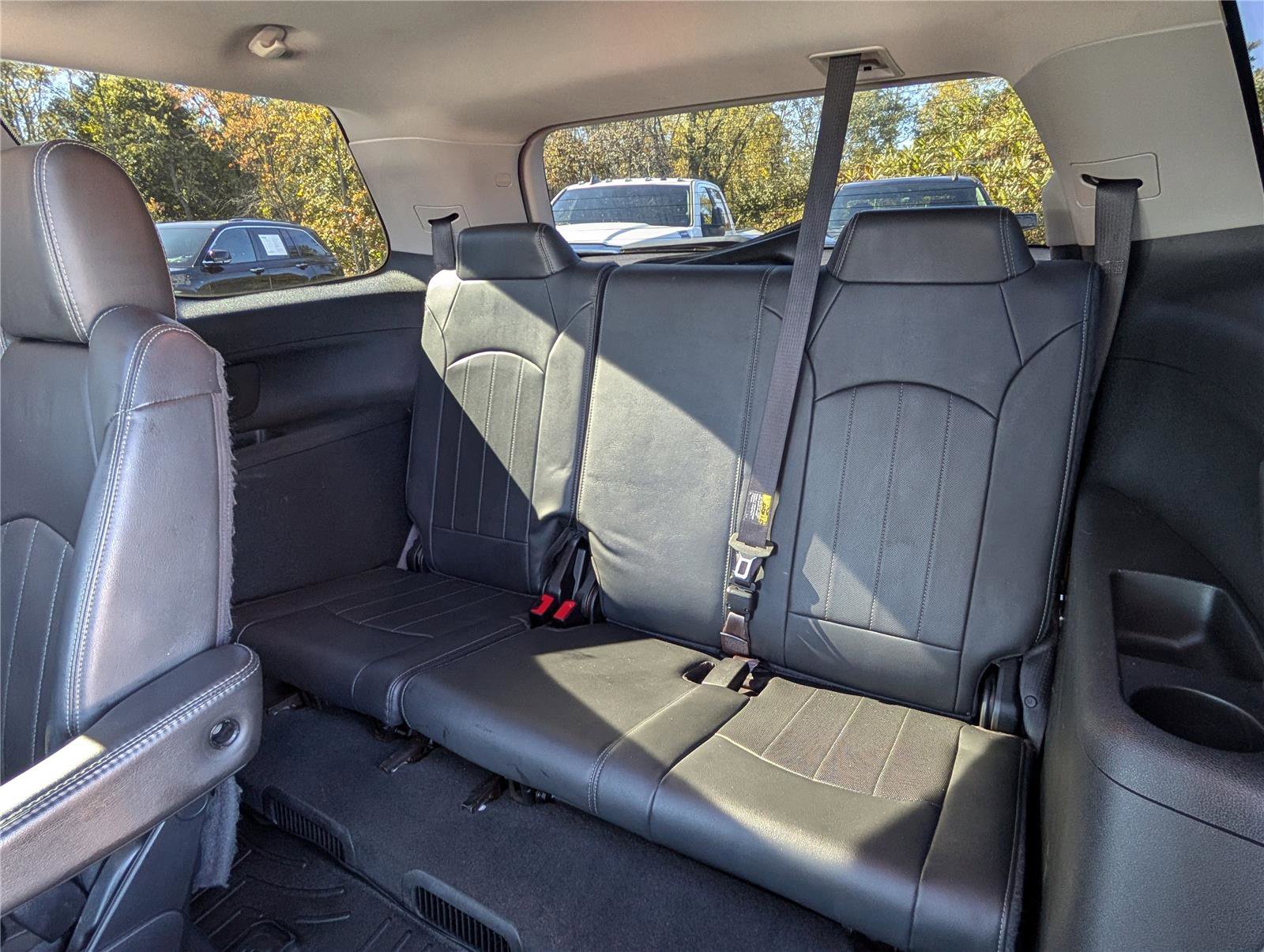 Used 2016 GMC Acadia Denali image 14