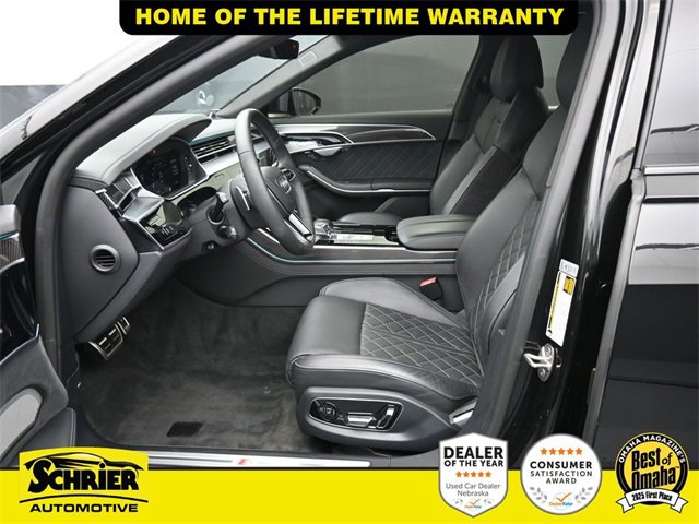 Used 2024 Audi S8 image 12