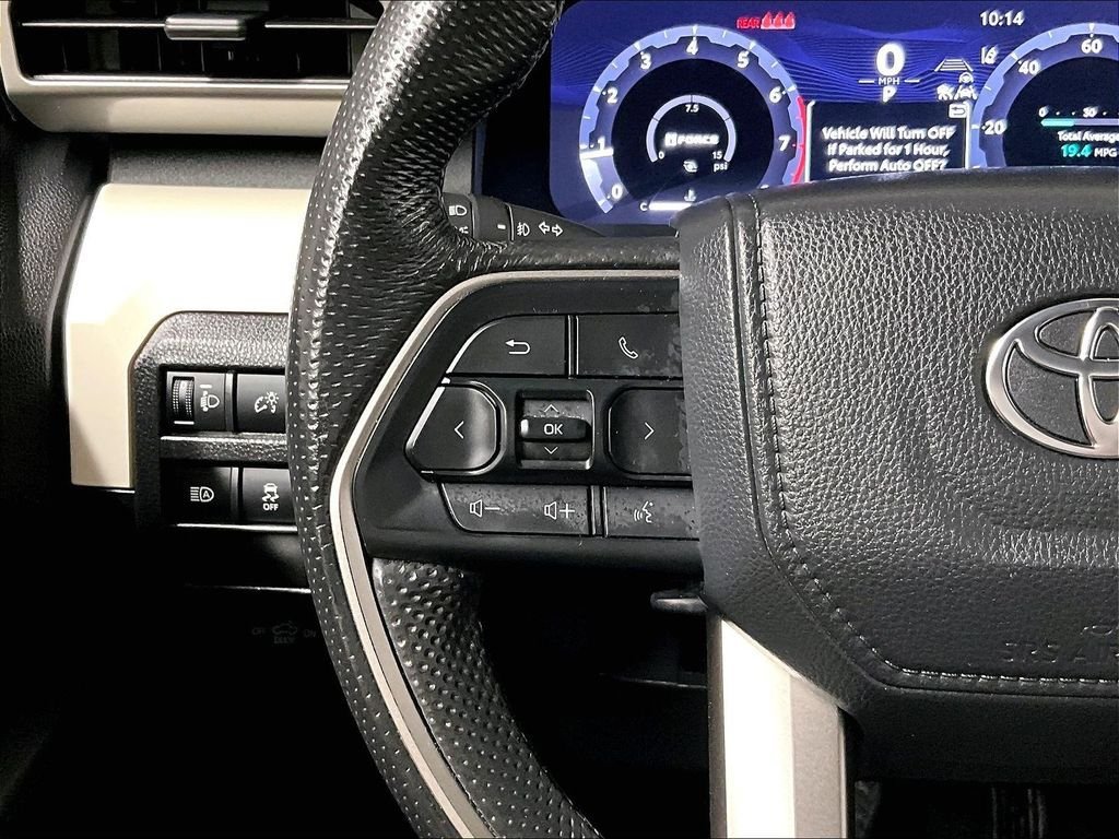 Certified 2024 Toyota Tacoma TRD Off-Road AWD/4WD image 21