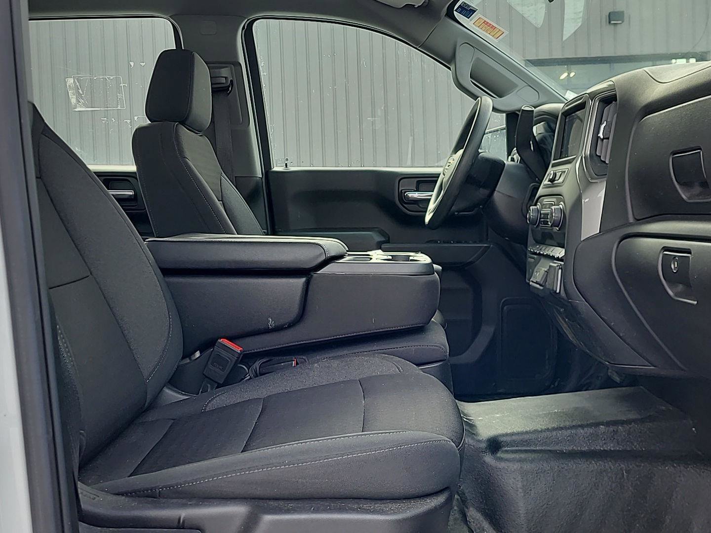 Used 2024 Chevrolet Silverado 1500 W/T w/ Z71 Off-Road Package image 12