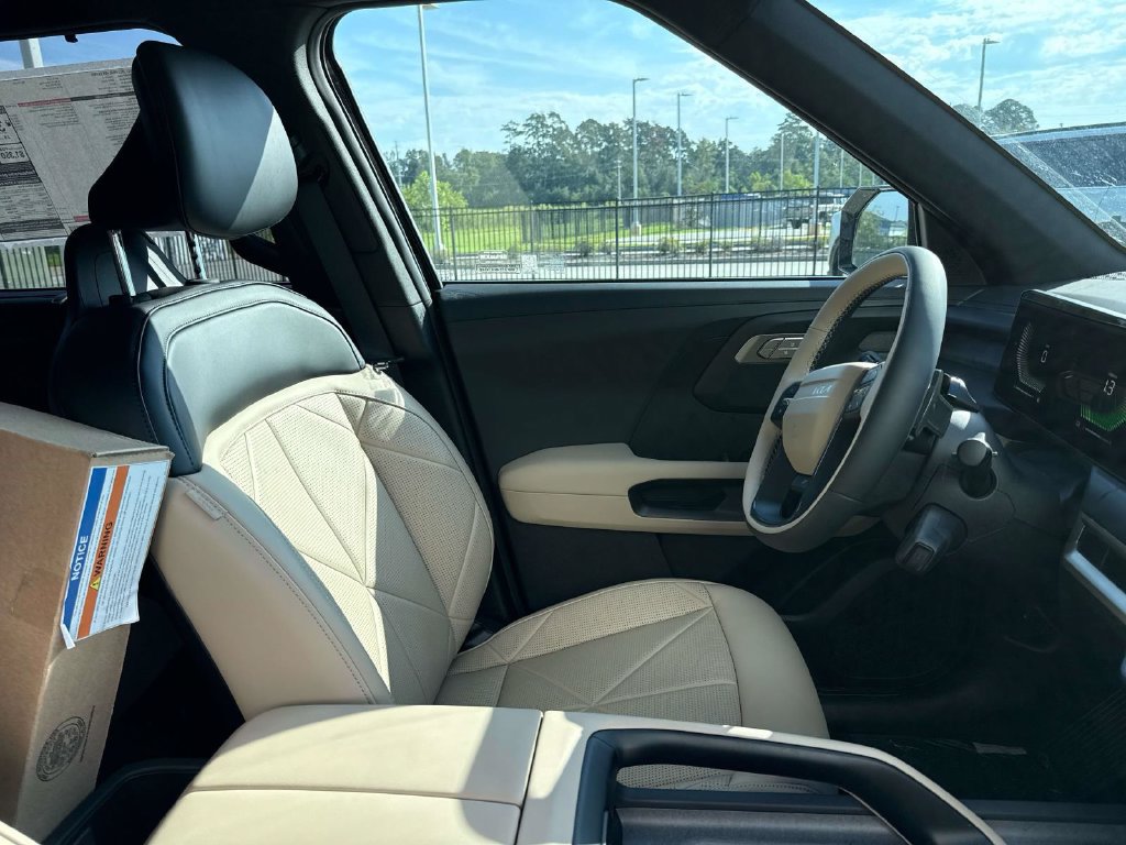 New 2027 Kia Telluride EX FWD image 9