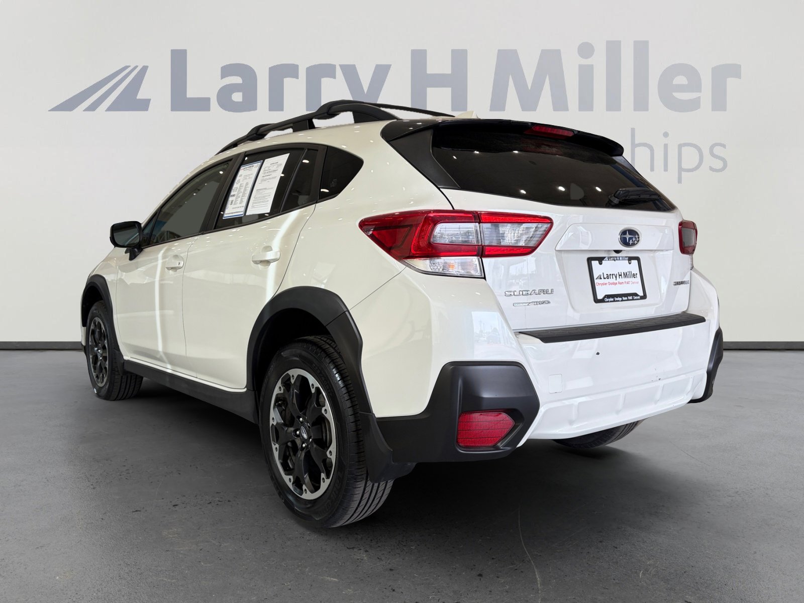 Used 2021 Subaru Crosstrek 2.0i Premium AWD/4WD image 3