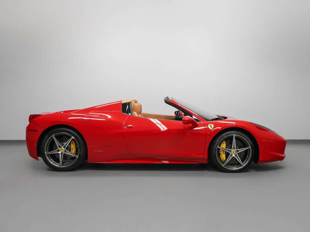 Certified 2013 Ferrari 458 Spider RWD image 4
