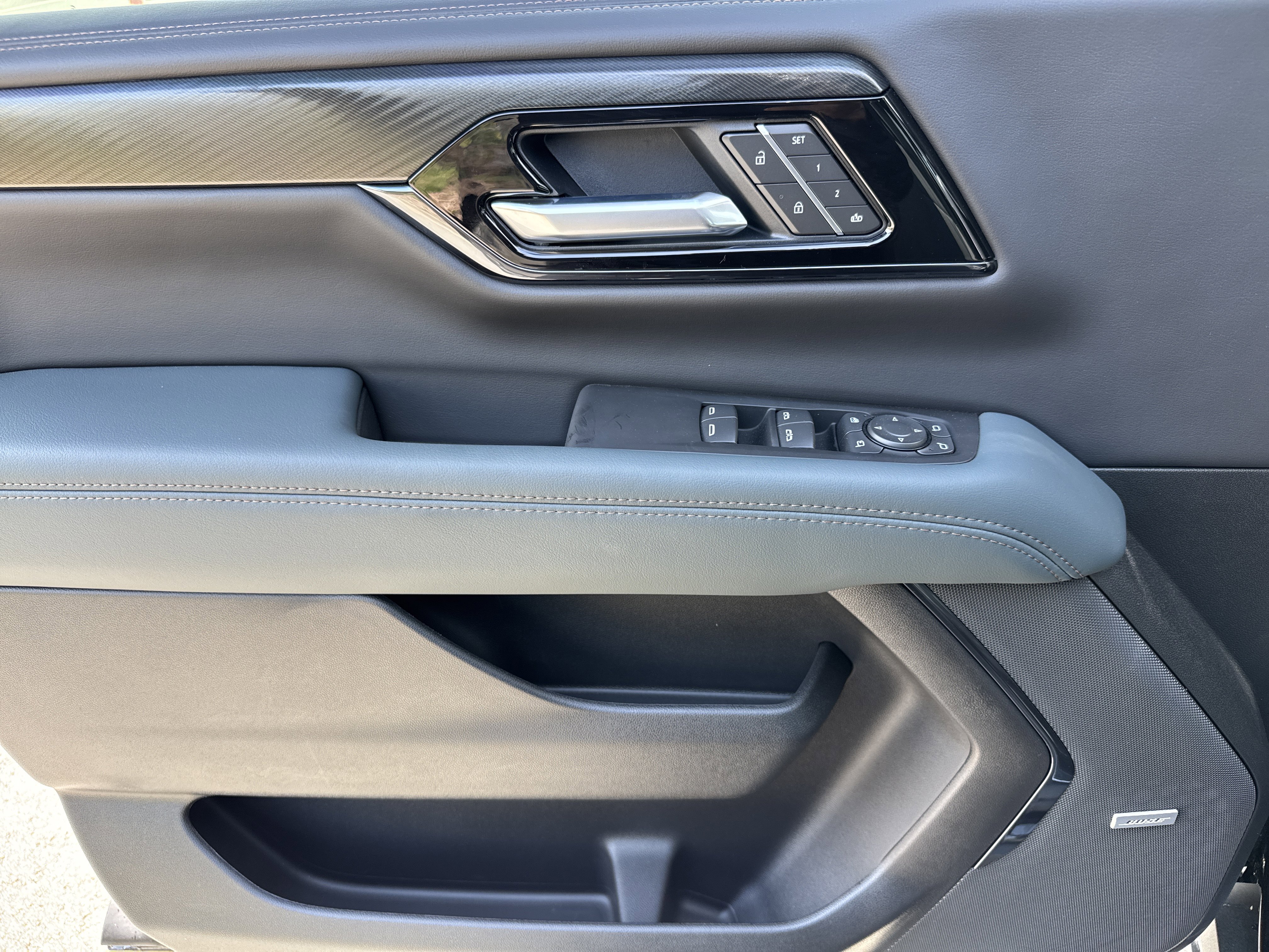 New 2026 GMC Yukon XL AT4 w/ AT4 Premium Plus Package image 14