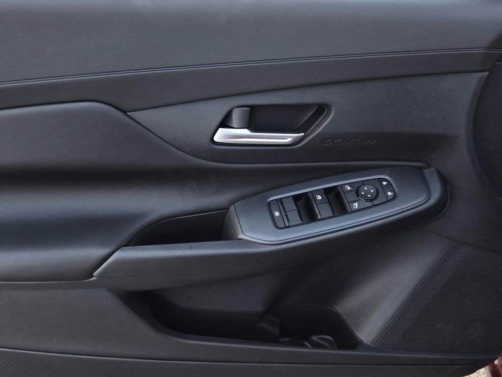 New 2026 Nissan Sentra SV image 15