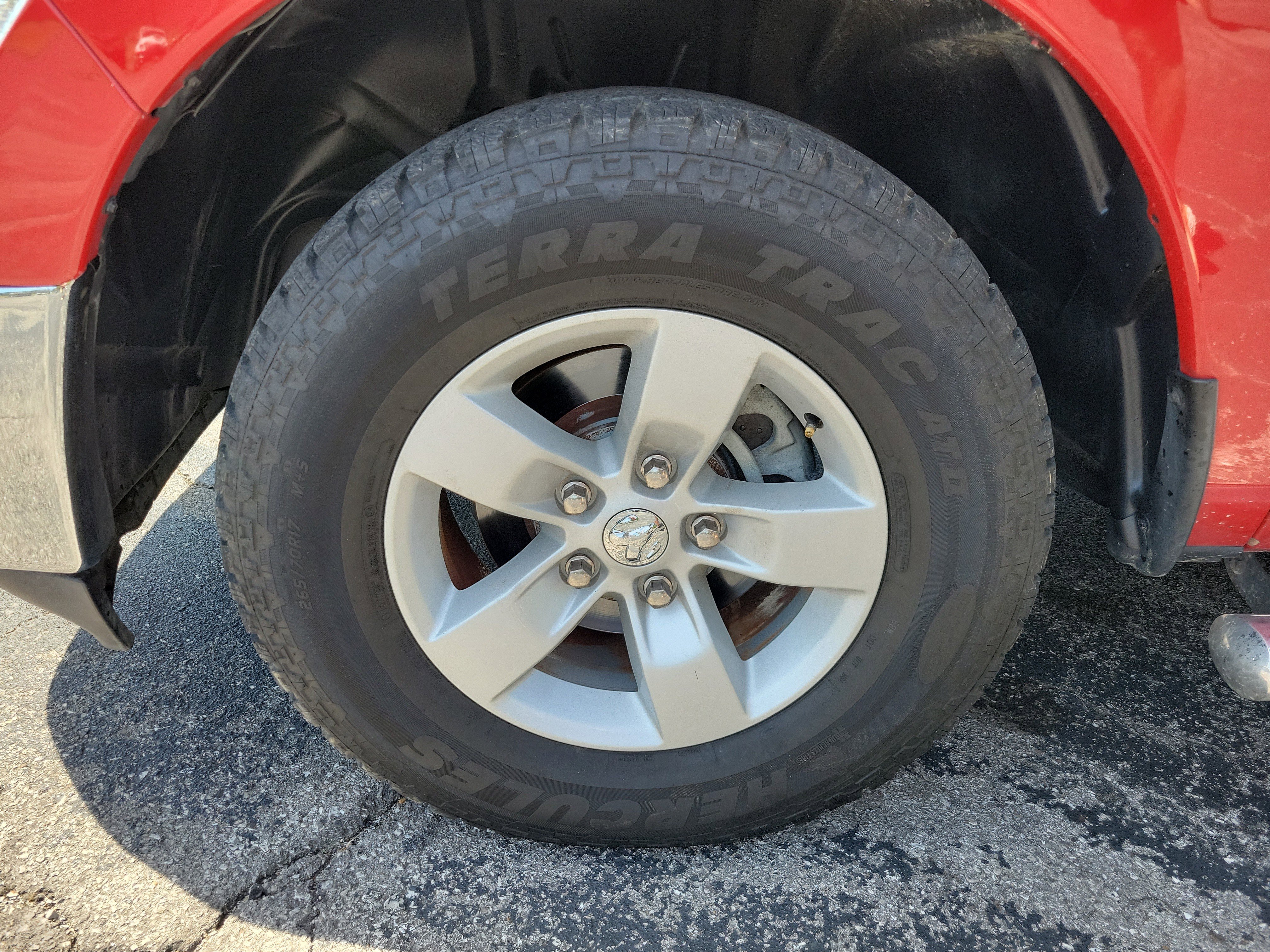 Used 2017 RAM 1500 Classic SLT image 22