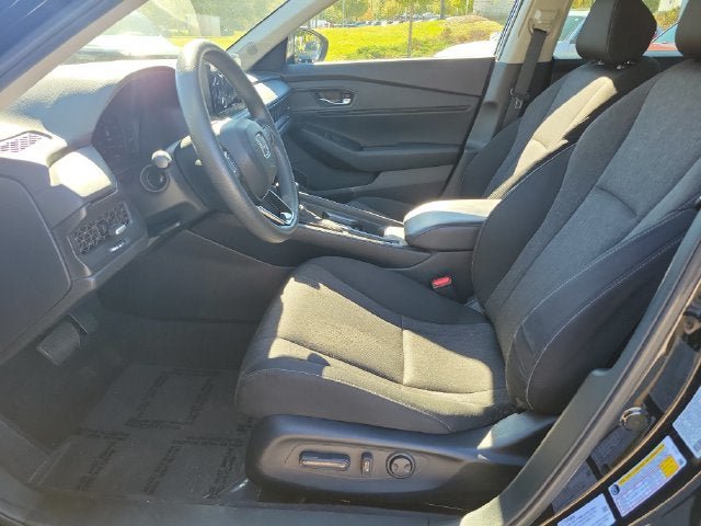 Certified 2023 Honda Accord EX image 26